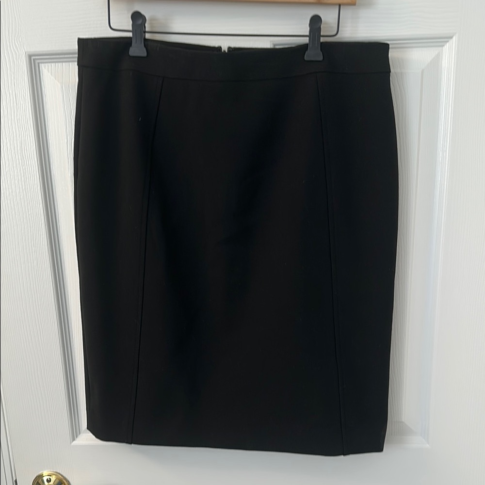 Black Fully Lined Skirt Size 12 by Halogen